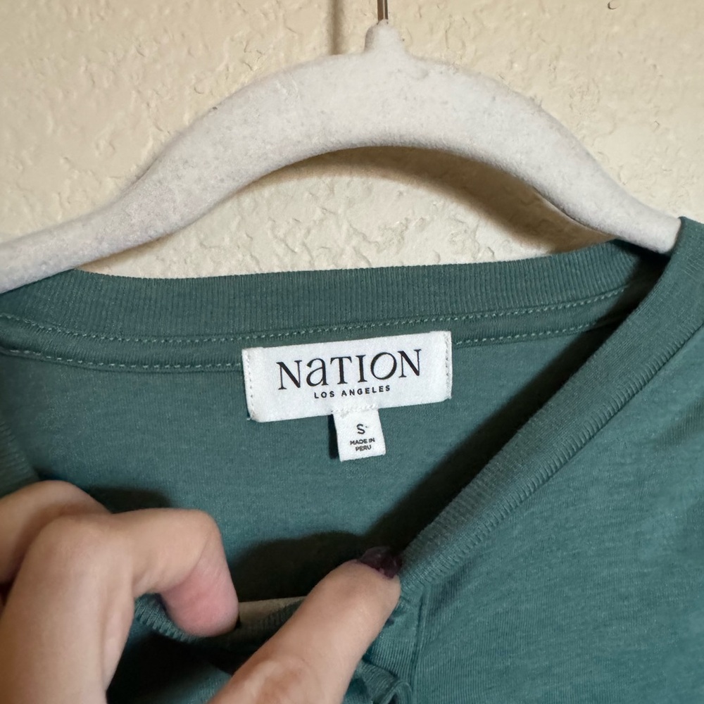 Nation LTD Olive Blouse Sz Small in Green Cardigan Cropped Knit‎ - Picture 4 of 7